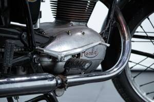 Image 12/50 of Mondial 125 (1961)