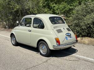 Image 6/8 of FIAT 500 F (1968)