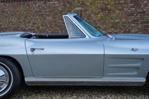Image 48/50 of Chevrolet Corvette Sting Ray Convertible (1964)