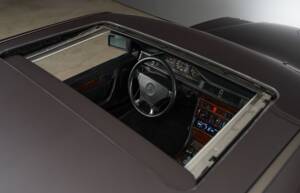 Bild 14/38 von Mercedes-Benz 500 E (1992)