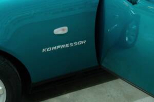 Immagine 39/50 di Mercedes-Benz SLK 230 Kompressor (1998)