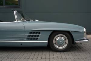 Image 18/43 of Mercedes-Benz 300 SL Roadster (1960)