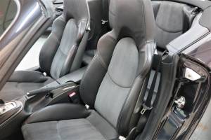Image 12/12 of Porsche 911 Carrera GTS (2011)