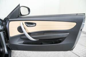 Immagine 36/50 di BMW 120i (2012)