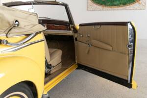 Bild 31/45 von Mercedes-Benz 300 S Cabriolet A (1953)