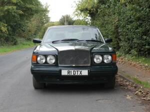 Immagine 2/20 di Bentley Brooklands R (1997)