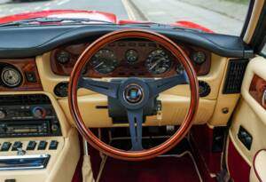 Image 14/25 of Aston Martin V8 Vantage X-Pack (1987)