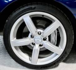 Image 40/50 of Aston Martin DB 7 GT (2004)