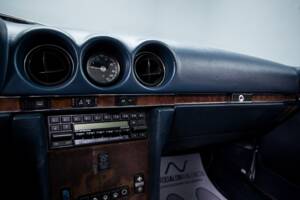 Bild 25/38 von Mercedes-Benz 560 SL (1986)