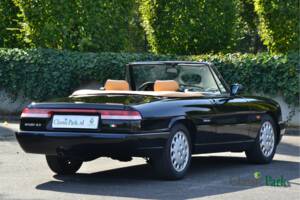 Image 4/50 of Alfa Romeo 2.0 Spider (1990)
