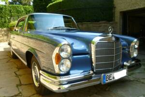 Afbeelding 3/32 van Mercedes-Benz 280 SE (1969)