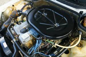 Image 37/50 de Mercedes-Benz 280 S (1988)