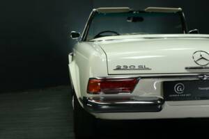 Bild 30/50 von Mercedes-Benz 230 SL (1967)