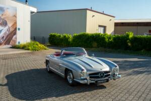 Image 18/43 of Mercedes-Benz 300 SL Roadster (1958)