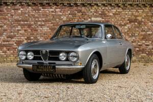 Afbeelding 8/50 van Alfa Romeo 1750 GT Veloce (1969)