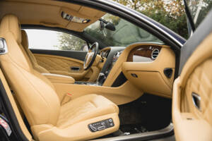 Bild 25/54 von Bentley Continental GT (2011)