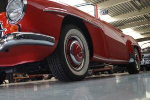 Afbeelding 43/50 van Mercedes-Benz 190 SL (1959)
