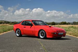 Image 11/50 of Porsche 924 Carrera GT (1986)