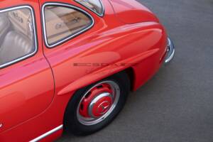 Image 23/49 of Mercedes-Benz 300 SL "Gullwing" (1955)
