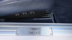 Bild 29/49 von Aston Martin DB 7 GTA (2004)