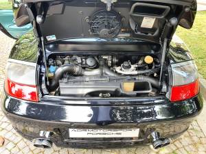 Image 14/20 of Porsche 911 Turbo (2001)