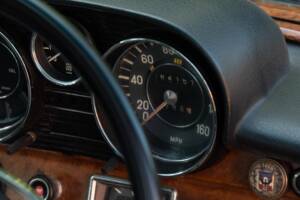 Bild 22/32 von Mercedes-Benz 300 SEL 6.3 (1972)