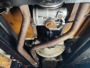 Immagine 13/74 di Jaguar XK 140 SE DHC (1955)