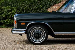 Afbeelding 24/50 van Mercedes-Benz 280 SE (1969)
