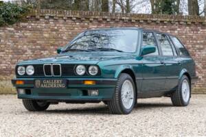 Afbeelding 1/50 van BMW 316i Touring (1993)