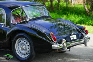 Image 36/50 de MG MGA Twin Cam (1958)