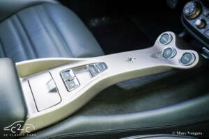 Image 18/85 of Ferrari California (2010)