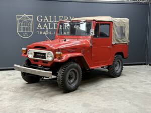 Immagine 29/50 di Toyota Land Cruiser FJ 40 (1975)