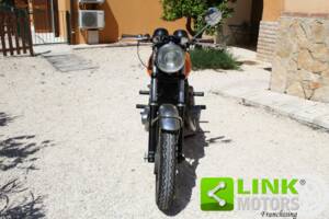 Image 2/10 of Laverda DUMMY (1972)