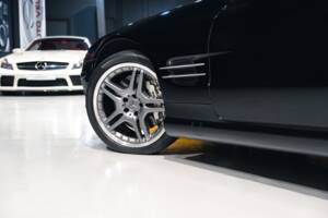 Image 8/31 of Mercedes-Benz SL 55 AMG (2003)
