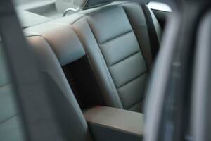 Bild 28/50 von Mercedes-Benz 500 E (1993)