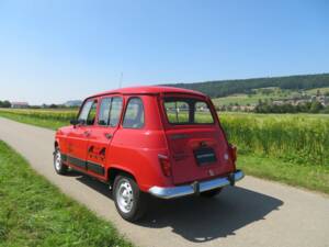 Imagen 2/21 de Renault R 4 (1975)