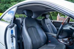 Bild 30/41 von Mercedes-Benz CL 500 (2000)