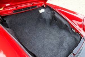 Image 49/50 of Porsche 911 Carrera 3.2 (1988)