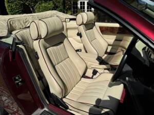 Afbeelding 41/54 van Aston Martin Virage Volante (1996)