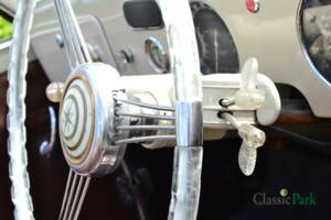 Image 40/50 of Delahaye 135M Worblaufen (1947)