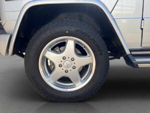 Bild 12/23 von Mercedes-Benz G 55 AMG (lang) (2000)