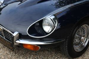 Bild 25/50 von Jaguar E-Type V12 (1973)