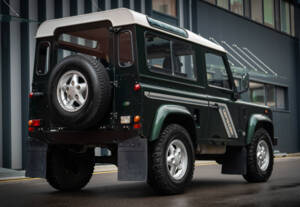 Bild 3/41 von Land Rover Defender 90 (1995)