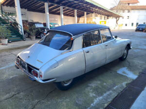 Image 8/36 of Citroën DS 20 (1974)