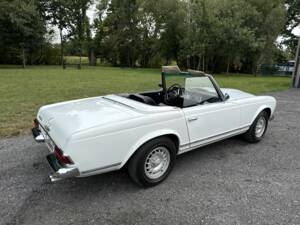 Image 7/8 de Mercedes-Benz 230 SL (1965)