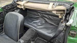 Image 27/66 of Triumph TR 4A IRS (1966)