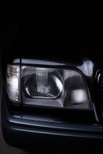 Bild 25/30 von Mercedes-Benz E 280 Unikat (1994)