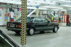 Bild 50/50 von Mercedes-Benz 300 SEL (1991)