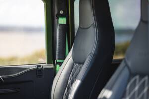 Immagine 27/50 di Land Rover Defender 110 (2005)