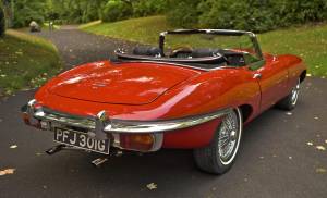 Image 8/50 of Jaguar E-Type (1969)